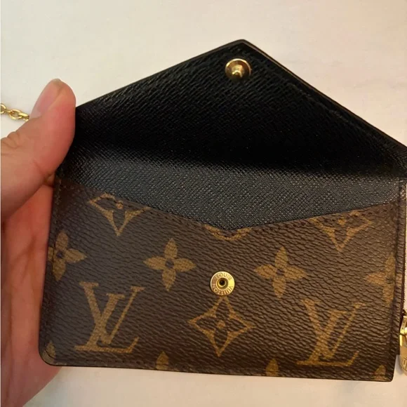 Louis Vuitton Recto Verso Card Holder - Picture 5 of 7